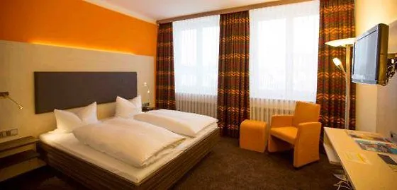 Hotell Western 3*