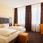 Western 3*