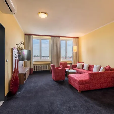 Western 奥格斯堡