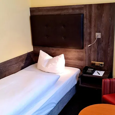 Western 3* Аугсбург