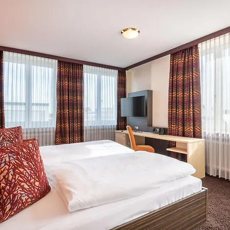 Western Готель