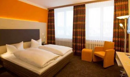 Отель Western 3*