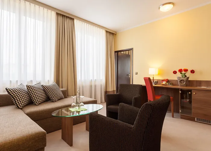 Western Готель 3*