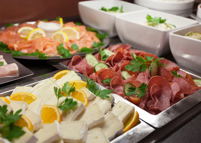 Western Готель